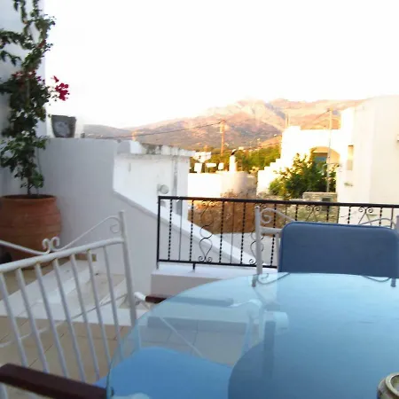 Luxury 100 M2 House In The Centre Of Naxos Semesterbostad Dhamarionas