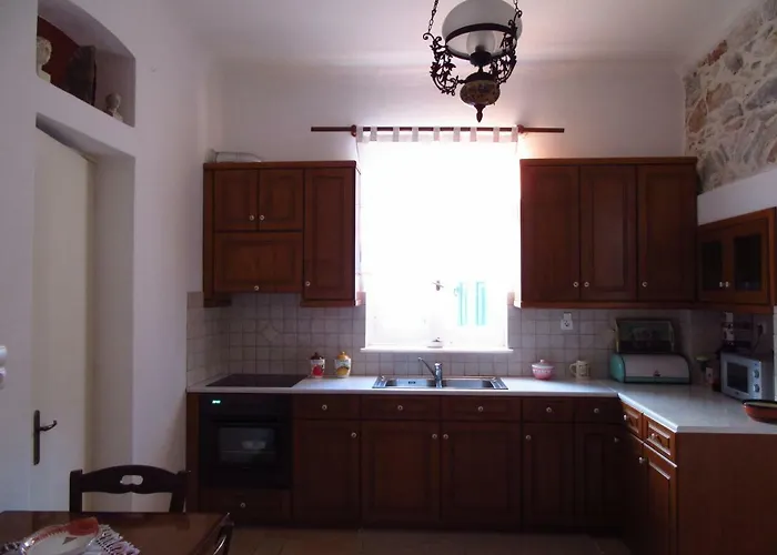 Сasa de vacaciones Luxury 100 M2 House In The Centre Of Naxos Dhamarionas